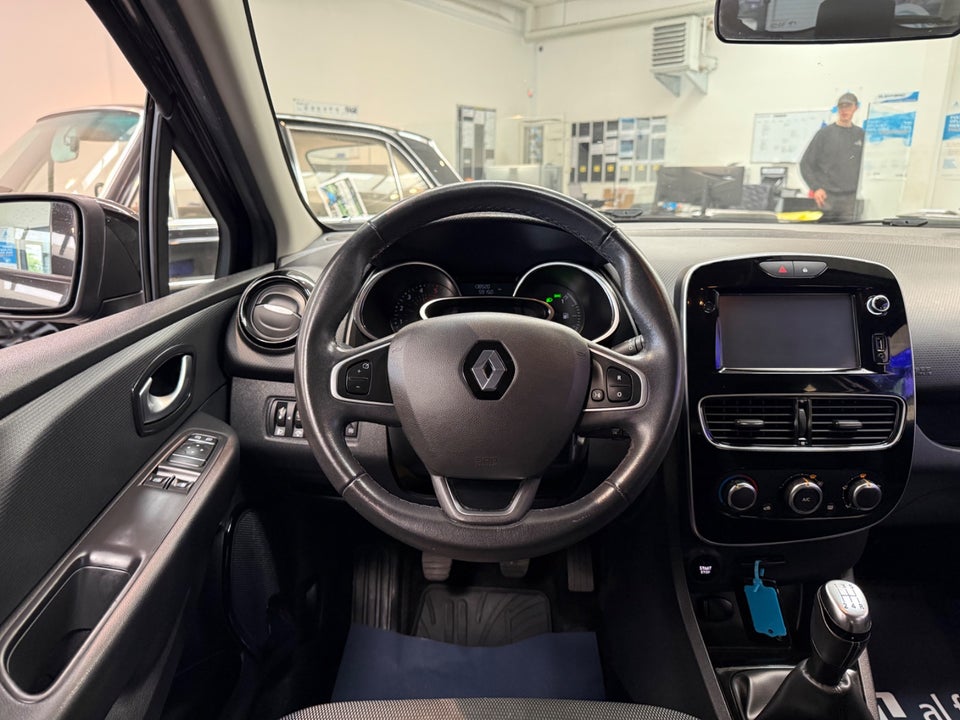 Renault Clio IV 1,5 dCi 90 Zen Sport Tourer 5d