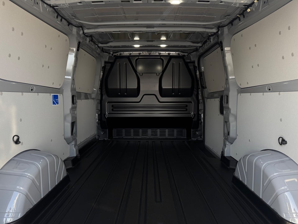 Ford E-Transit Custom 340L 64 Limited