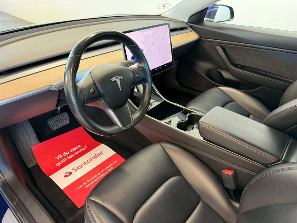 Tesla Model 3 Long Range AWD 4d