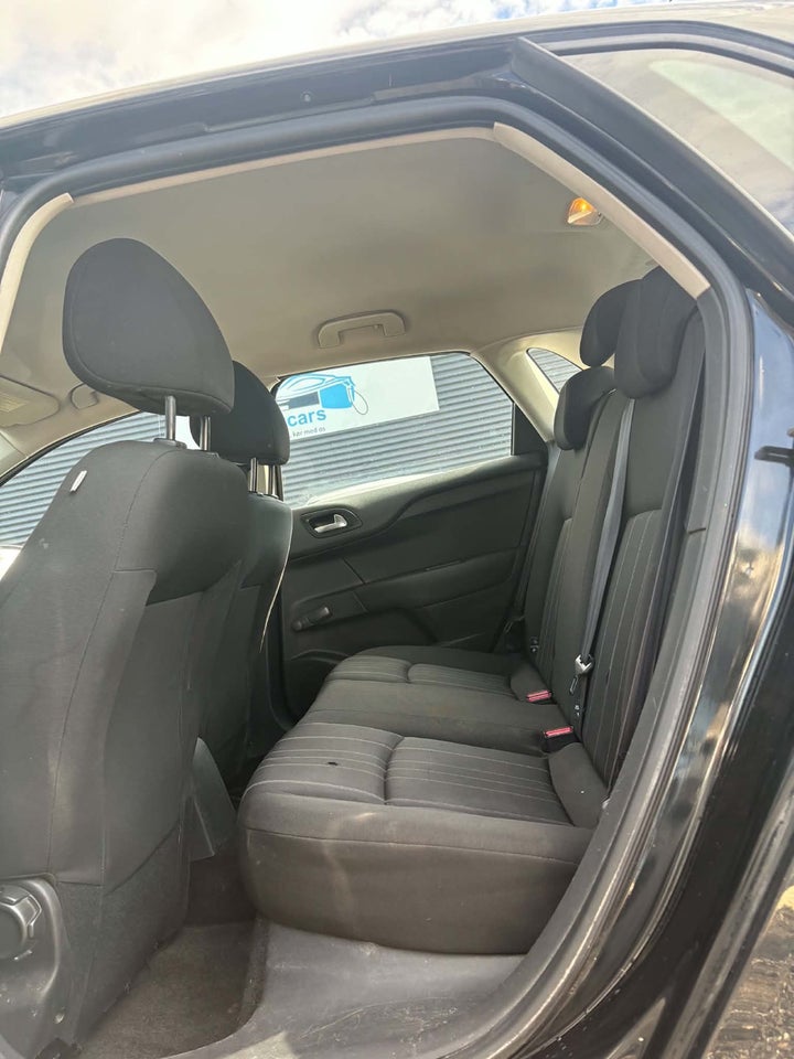 Citroën C4 1,6 HDi 92 Comfort 5d