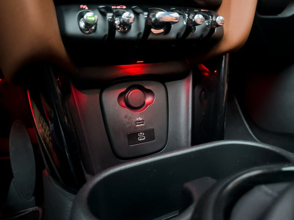 MINI Cooper SE Yours Trim 3d