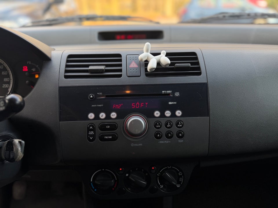 Suzuki Swift 1,5 GL-A 5d