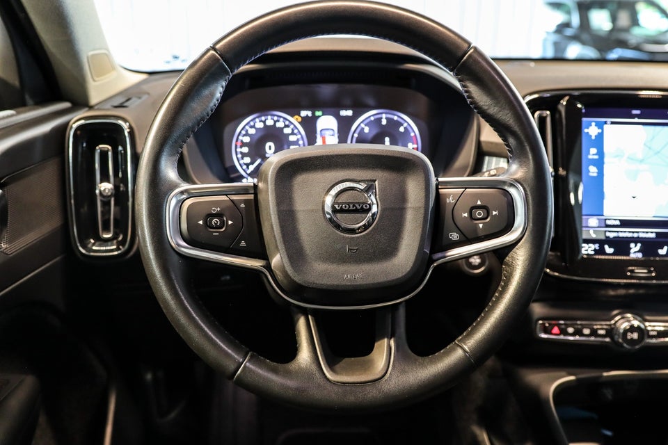 Volvo XC40 2,0 D3 150 Momentum aut. 5d