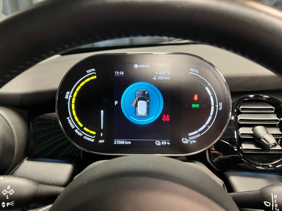 MINI Cooper SE Classic Trim 3d