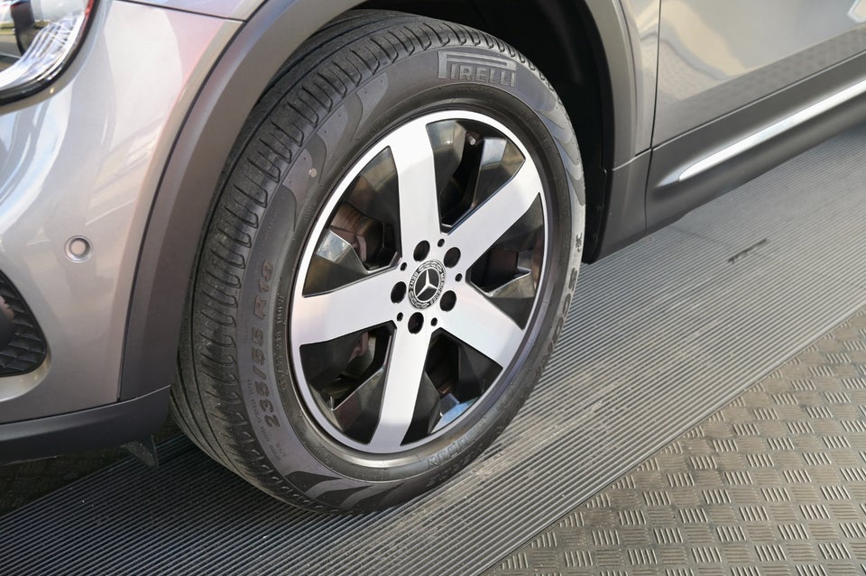 Mercedes GLB200 d 2,0 Progressive Line aut. 5d