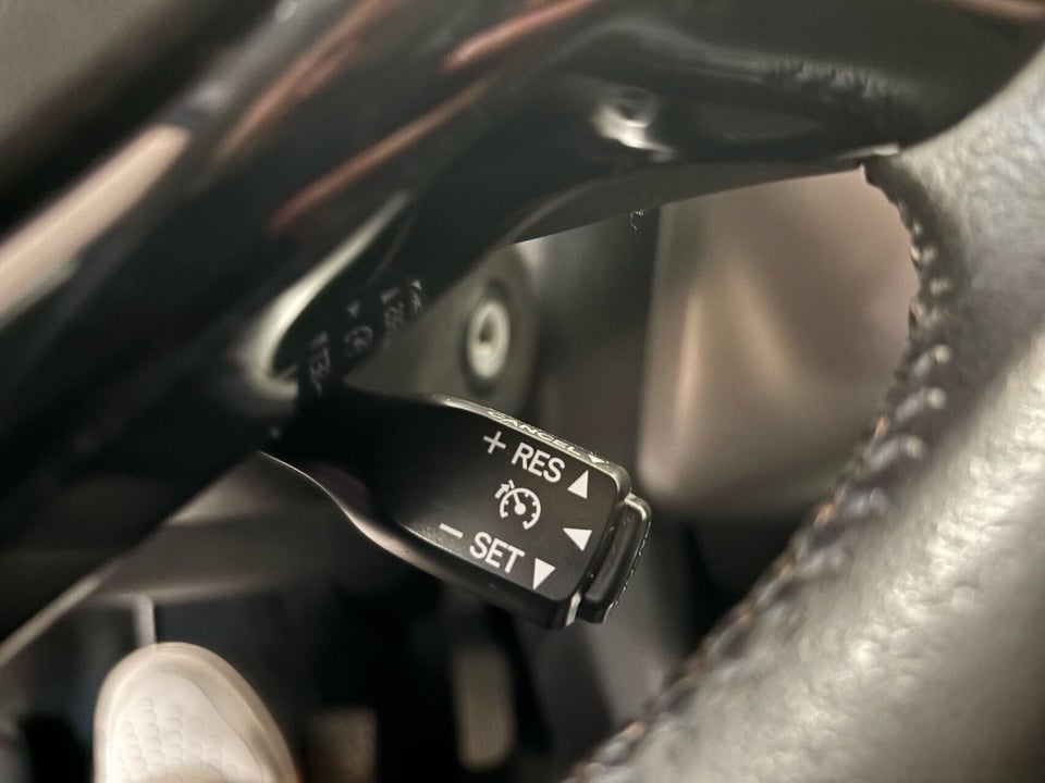 Toyota Aygo 1,0 VVT-i x-play x-touch 5d
