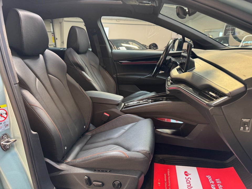 Skoda Enyaq 80x iV Founders Edition 5d