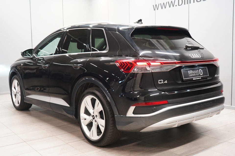 Audi Q4 e-tron 45 S-line 5d