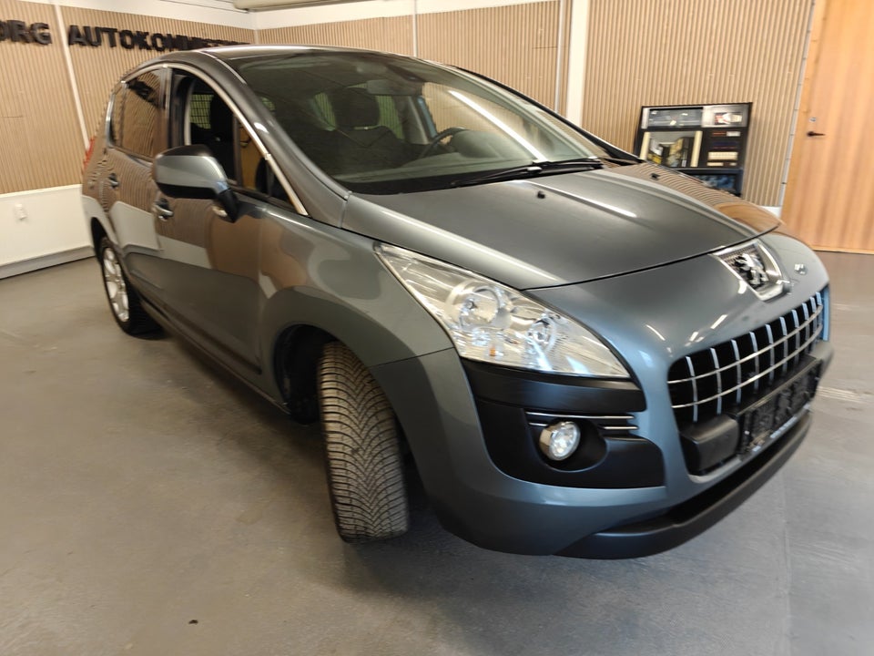 Peugeot 3008 1,6 HDi 112 Active 5d