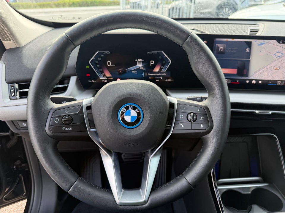 BMW iX1 eDrive20 X-Line 5d