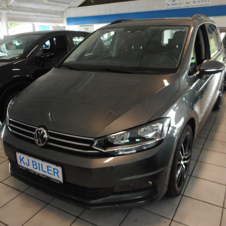 VW Touran 1,6 TDi 115 Comfortline DSG 7prs 5d