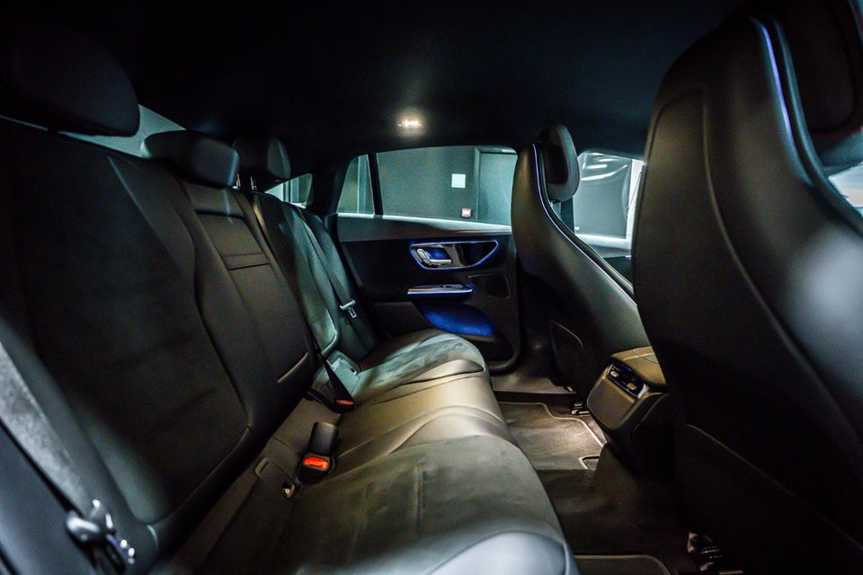 Mercedes EQE350 AMG Edition 4d