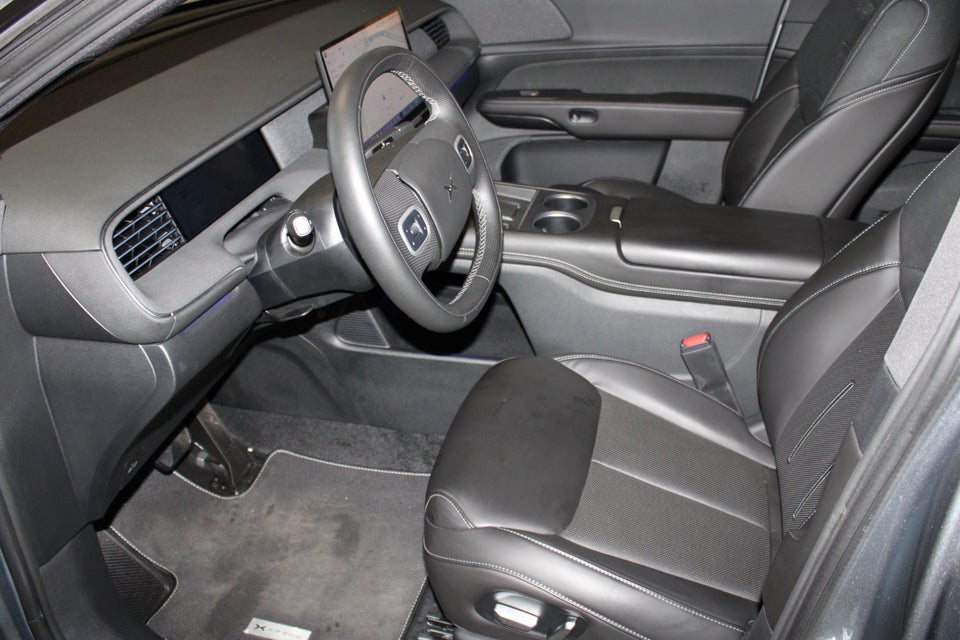 Xpeng G6 Performance 5d