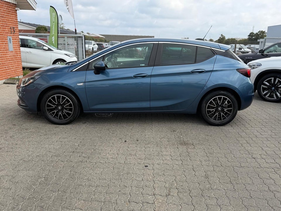 Opel Astra 1,0 T 105 Enjoy 5d
