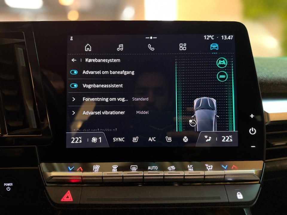 Renault Megane E-Tech 40 Equilibre 5d