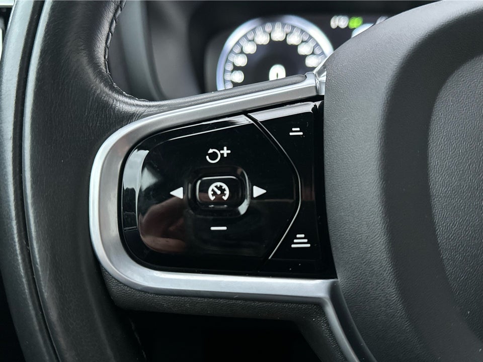 Volvo V60 2,0 D4 190 Inscription aut. 5d