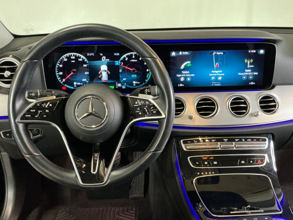 Mercedes E300 de 2,0 Avantgarde stc. aut. 4Matic 5d