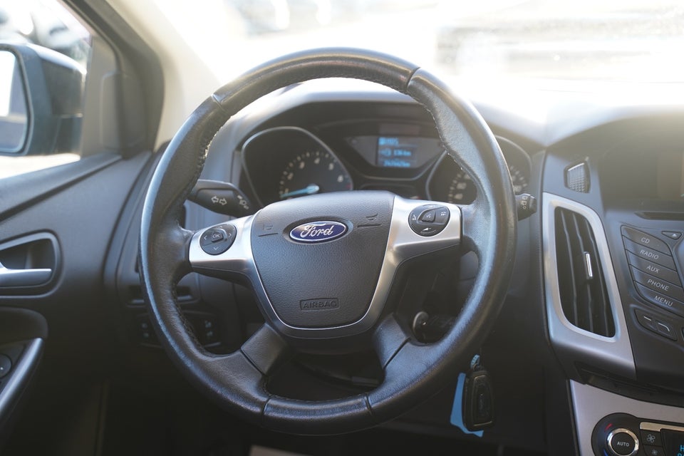 Ford Focus 1,6 Ti-VCT 125 Titanium stc. aut. 5d