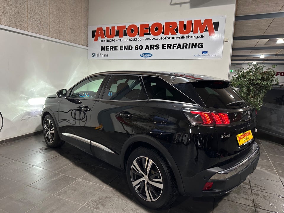 Peugeot 3008 1,6 Hybrid Allure Pack LTD EAT8 Van 5d