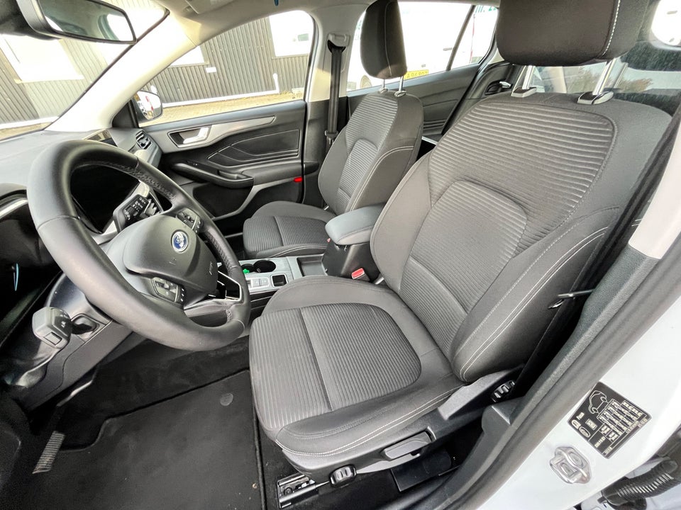 Ford Focus 1,5 EcoBlue Titanium stc. aut. Van 5d