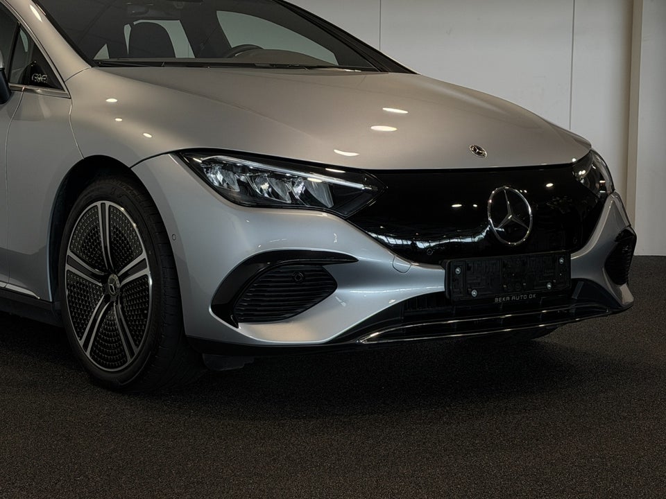 Mercedes EQE300 Electric Art 4d