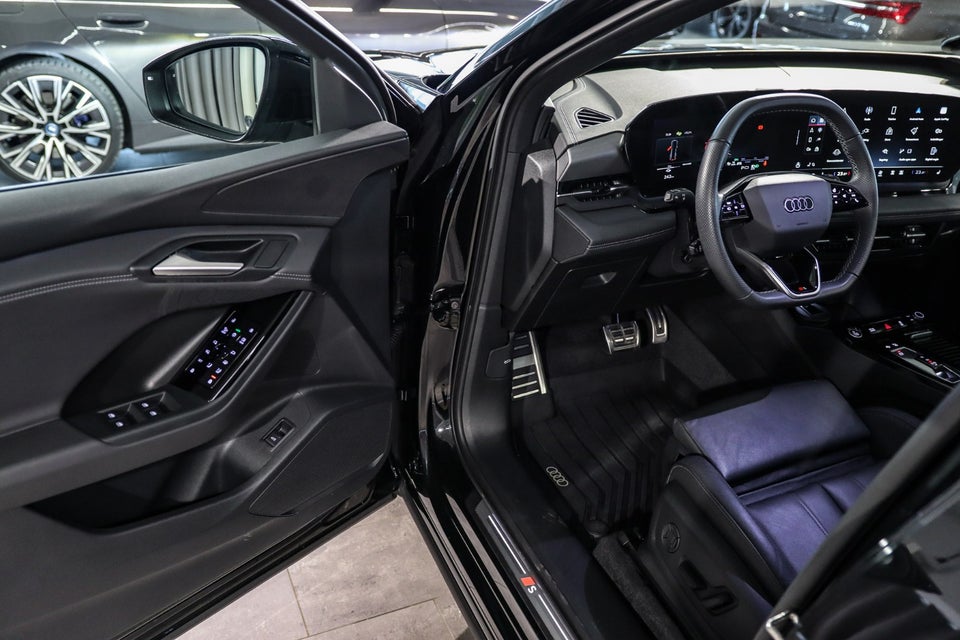 Audi Q6 e-tron Ultra quattro 5d