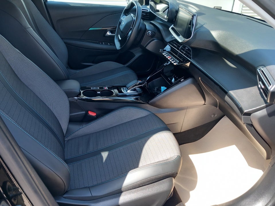Peugeot e-208 50 Allure 5d