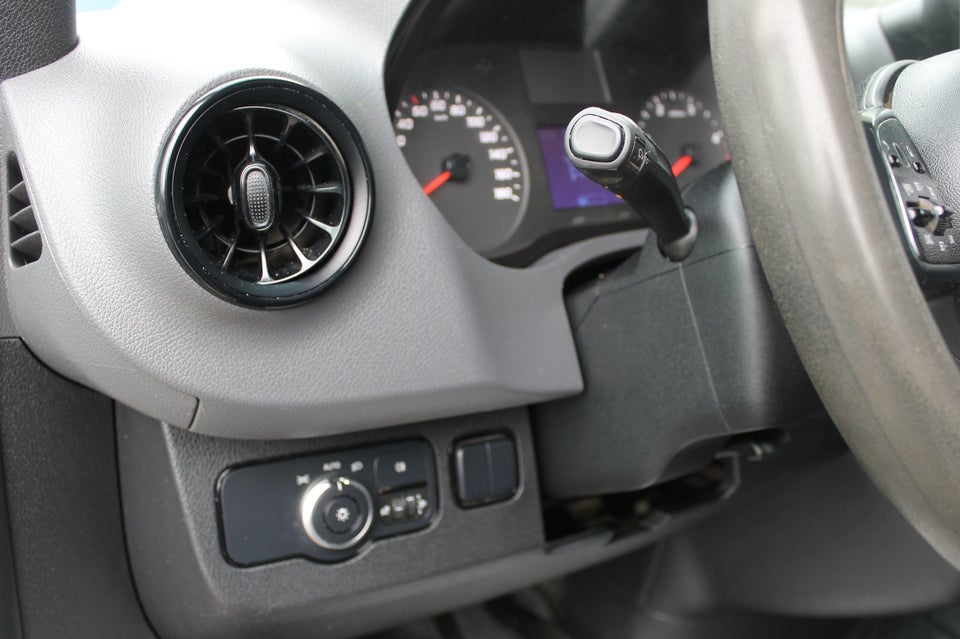 Mercedes Sprinter 316 2,2 CDi A3 Chassis RWD 2d