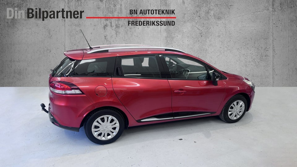 Renault Clio IV 0,9 TCe 90 Expression Sport Tourer 5d