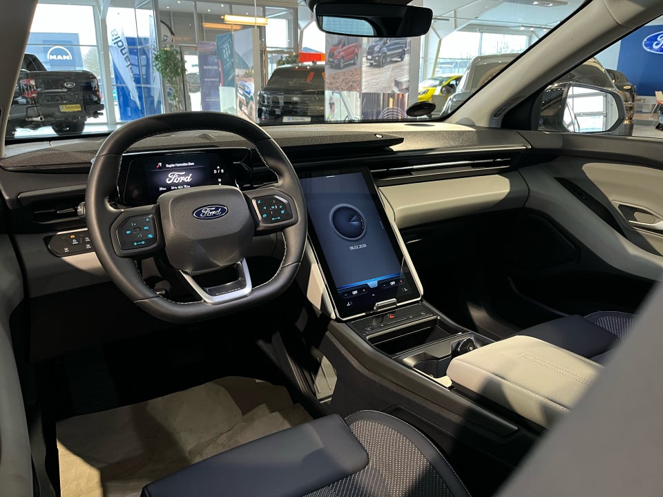 Ford Explorer 77 Select Extended Range 5d