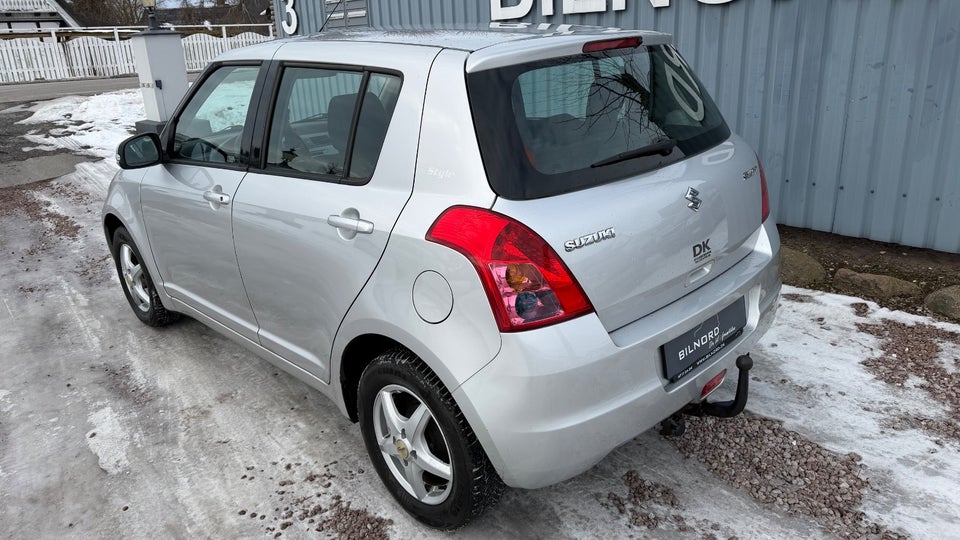 Suzuki Swift 1,3 GLS 5d