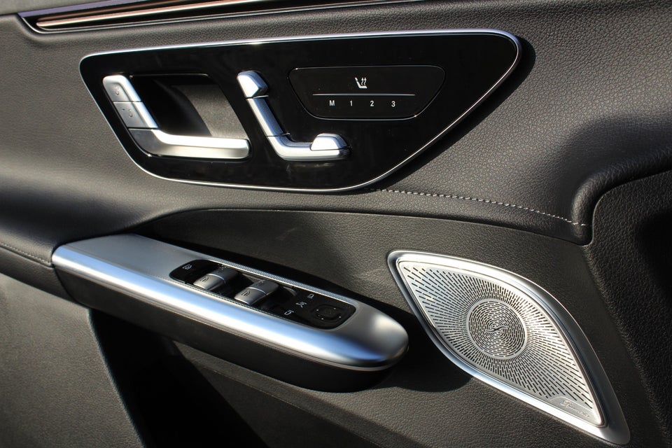 Mercedes EQE350 SUV Electric Art Premium 4Matic 5d