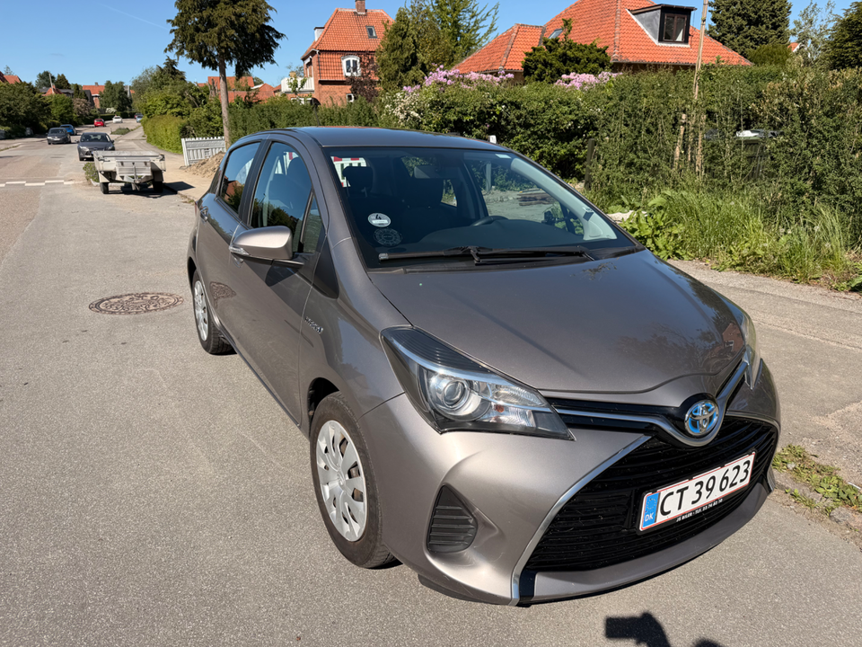 Toyota Yaris 1,5 Hybrid H2 e-CVT 5d