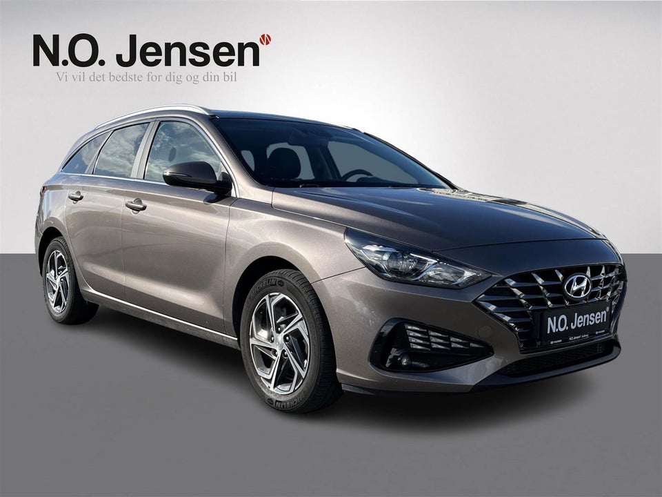 Hyundai i30 1,0 T-GDi Essential stc. 5d