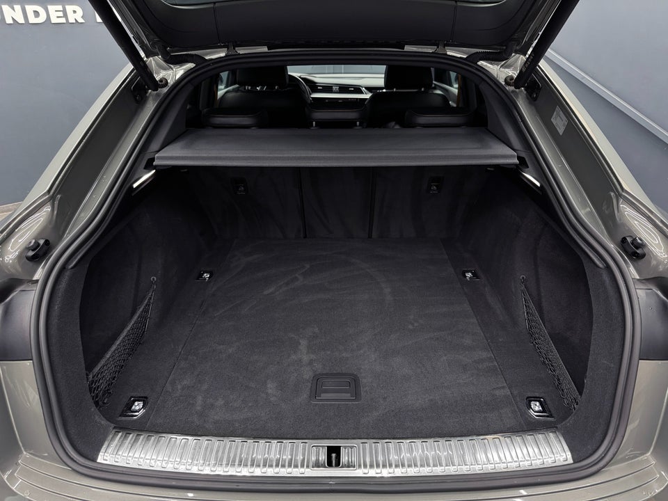 Audi e-tron 55 Black Edition S-line Sportback quattro 5d