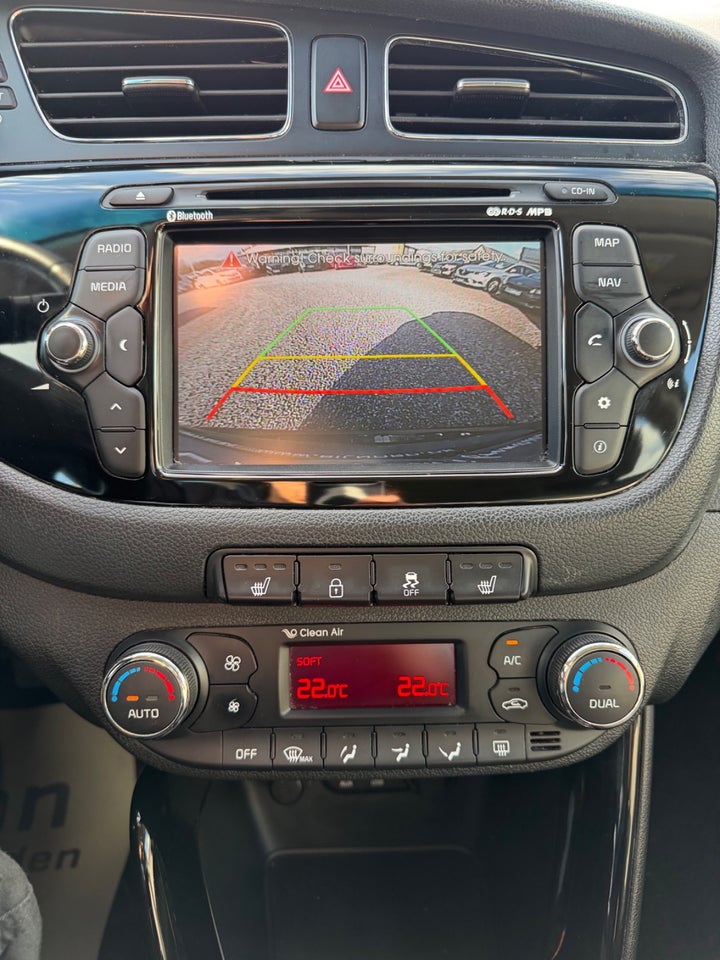 Kia Ceed 1,4 CVVT Spring SW 5d