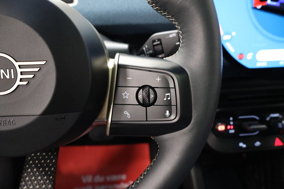 MINI Aceman E Favoured Trim M 5d