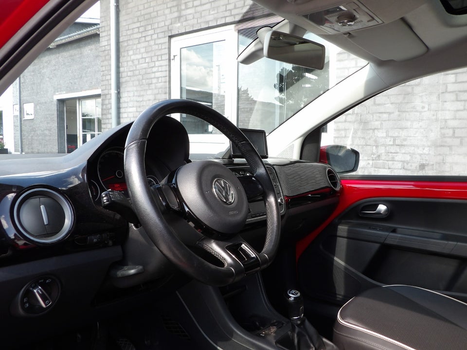 VW Up! 1,0 75 High Up! 5d