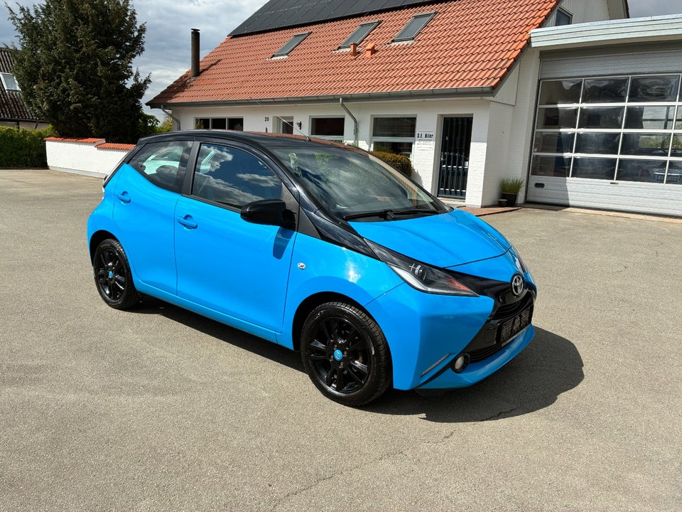 Toyota Aygo 1,0 VVT-i x-cite 5d