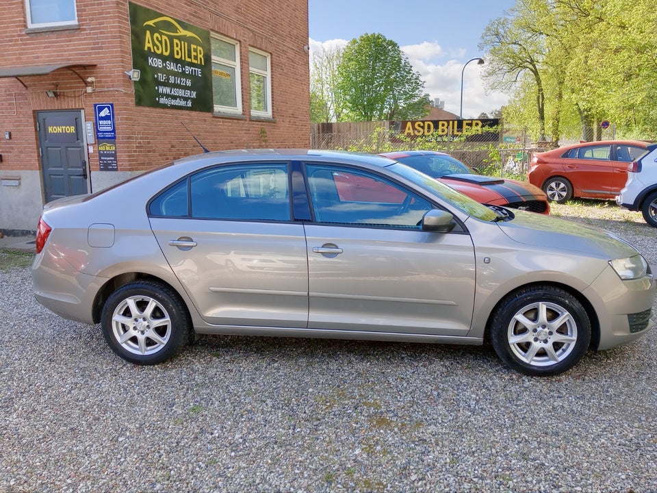 Skoda Rapid 1,4 TSi 122 Ambition DSG 5d