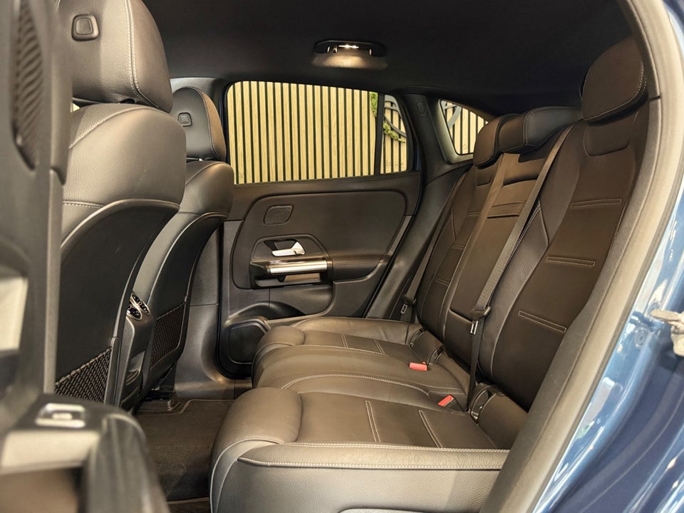 Mercedes EQA350 AMG Line 4Matic 5d