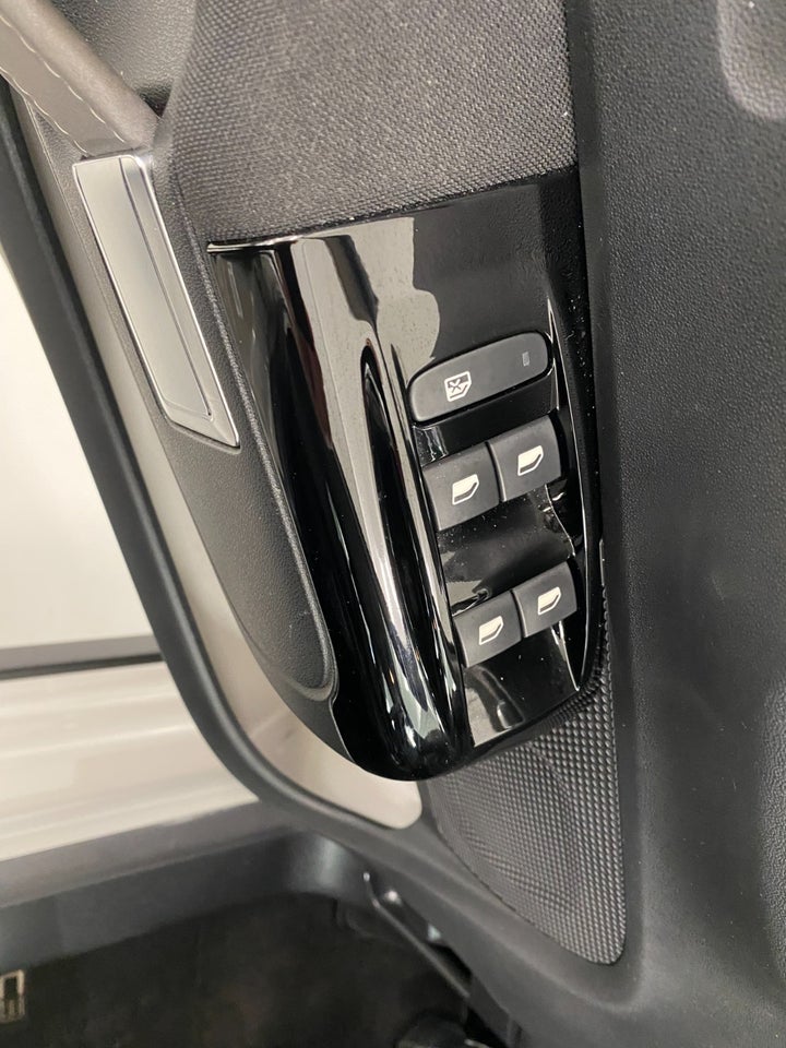 Citroën C3 1,2 PureTech 83 Shine 5d