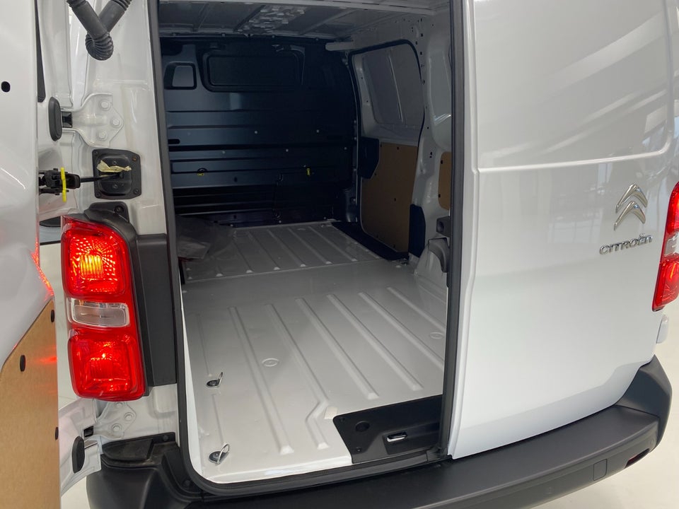 Citroën Jumpy 2,0 BlueHDi 145 L3 BaseLine