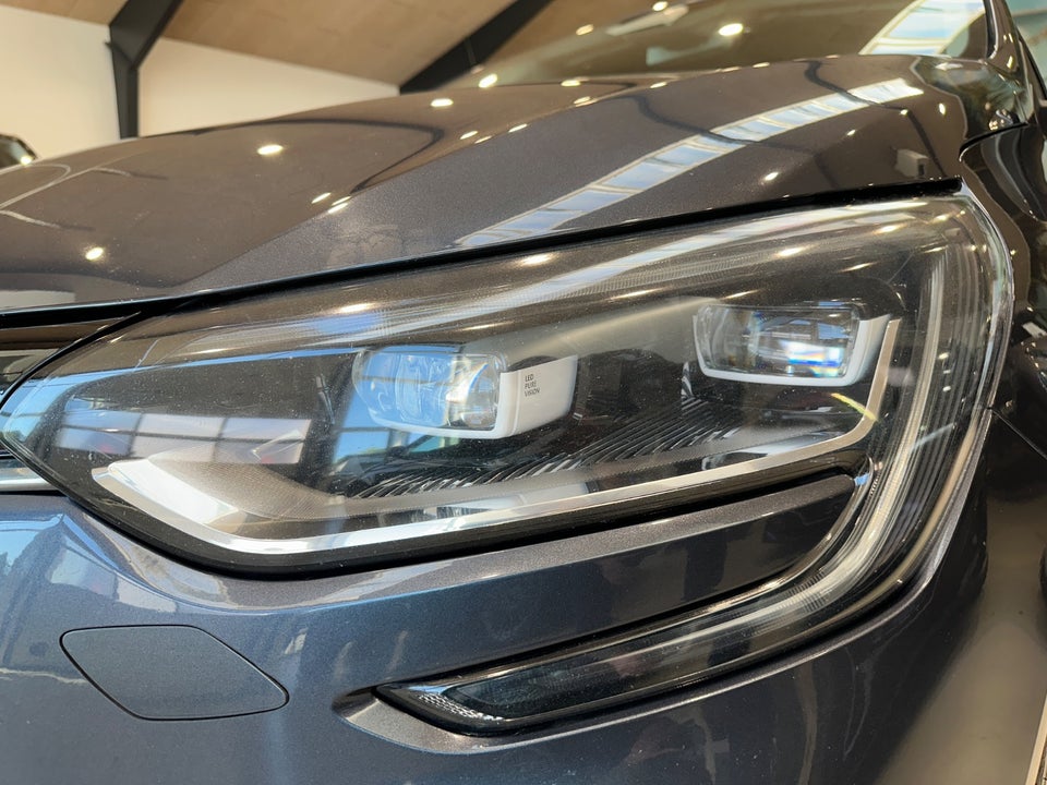Renault Megane IV 1,5 dCi 110 Bose Edition Sport Tourer EDC 5d