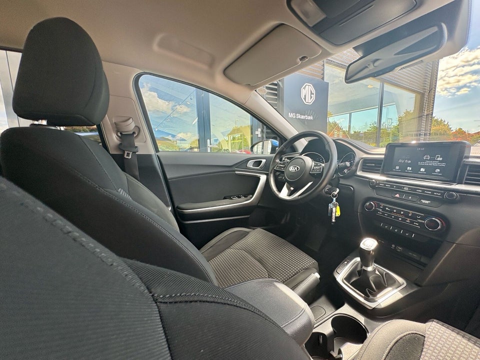 Kia Ceed 1,4 T-GDi Attraction SW 5d