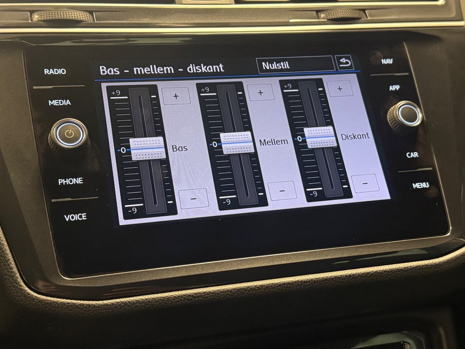 VW Tiguan 2,0 TDi 150 Highline+ DSG 5d