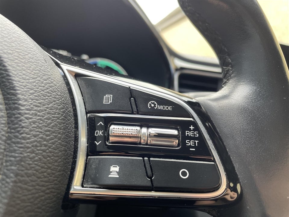 Kia Ceed 1,6 PHEV Upgrade Intro SW DCT 5d