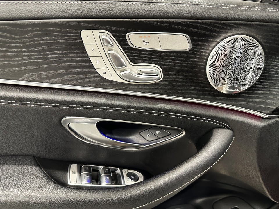 Mercedes E220 d 2,0 AMG Line stc. aut. 5d