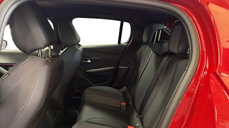 Peugeot e-208 50 GT 5d