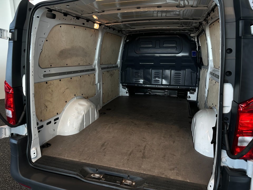 Mercedes eVito 111 XL